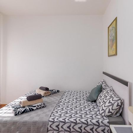 Apartman Milijana Fažana Buitenkant foto