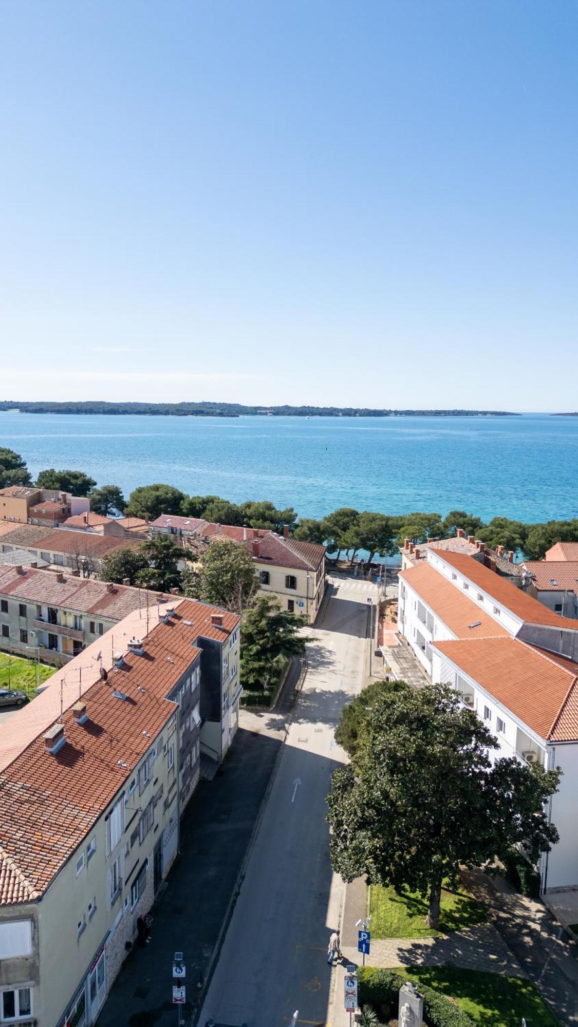 Apartman Milijana Fažana Buitenkant foto