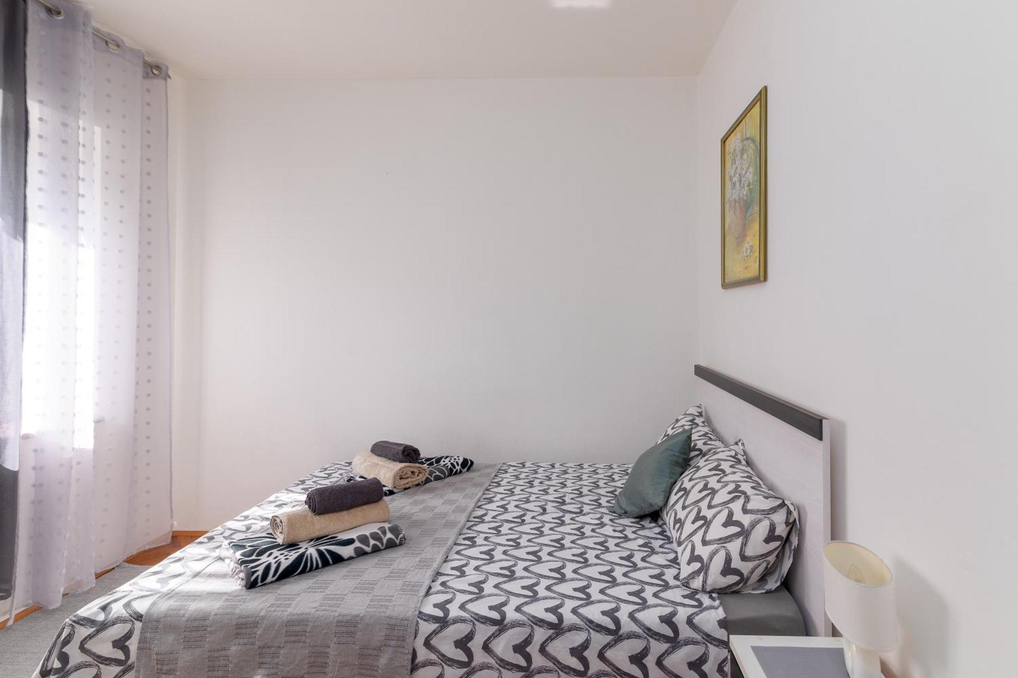 Apartman Milijana Fažana Buitenkant foto